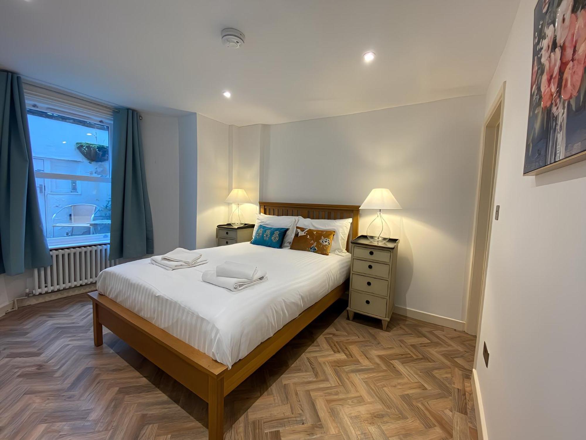 Stunning 1Br - Super Central- Peaceful Area - Lower Ground Apartment Cambridge  Exterior foto